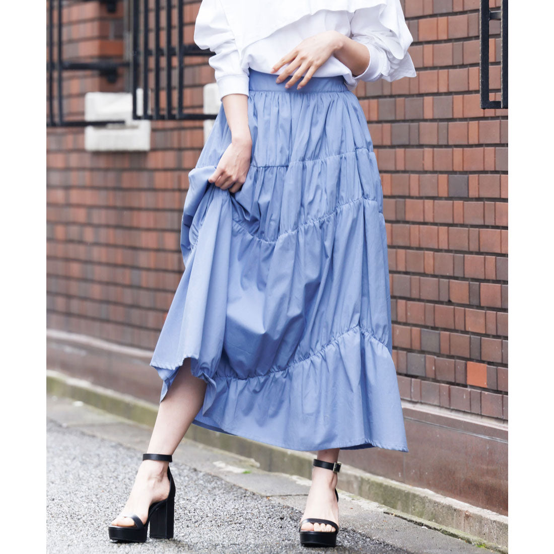 mili an deni 100% cotton gathered maxi flare skirt - black / M mili an deni 100% cotton gathered maxi flare skirt - black / M