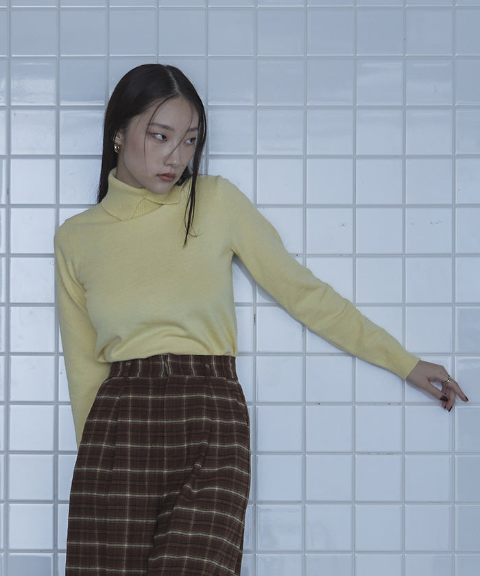 ミエット miette スリットタートルネックニット