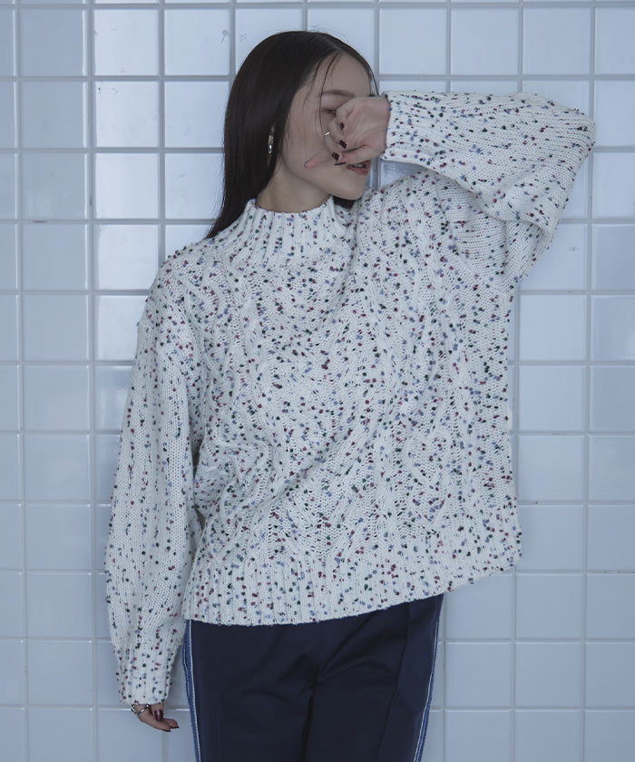 ミエット miette カラーネップケーブル編みニット