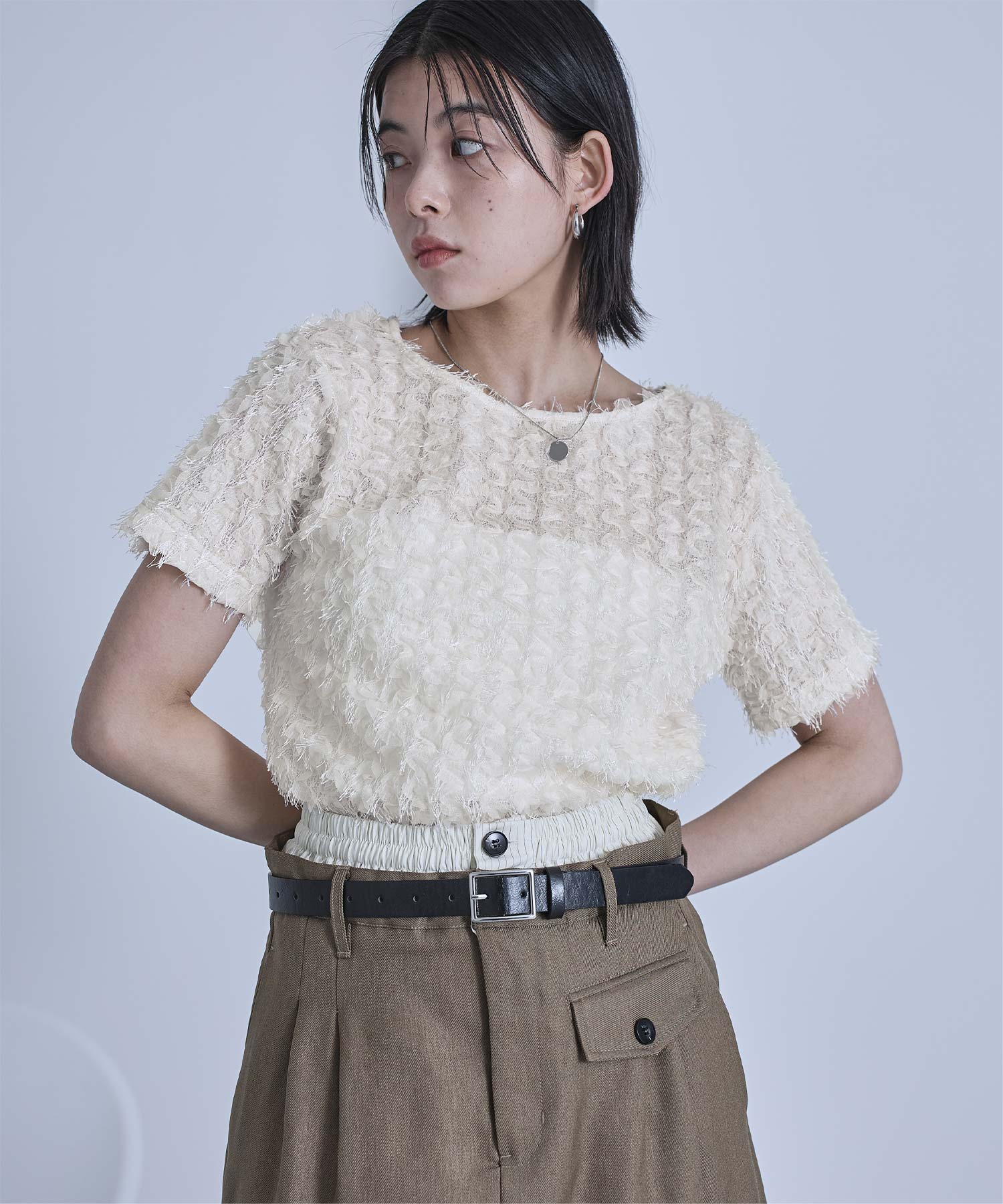 ミエット miette チュールフリルフリンジ半袖トップス （アイボリー） アイボリー