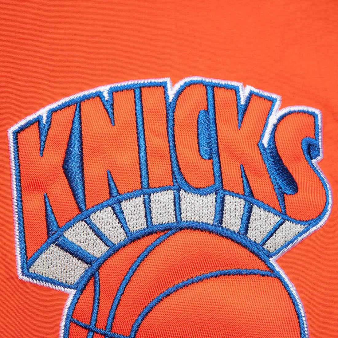 ミッチェルアンドネス mitchell & ness Mitchell & Ness NBA THROW IT BACK RETRO JACKET VINTAGE LOGO（ミッチェル＆ネス NBA THROW IT BACK レトロジャケット ヴィンテ （KNICKS） KNICKS