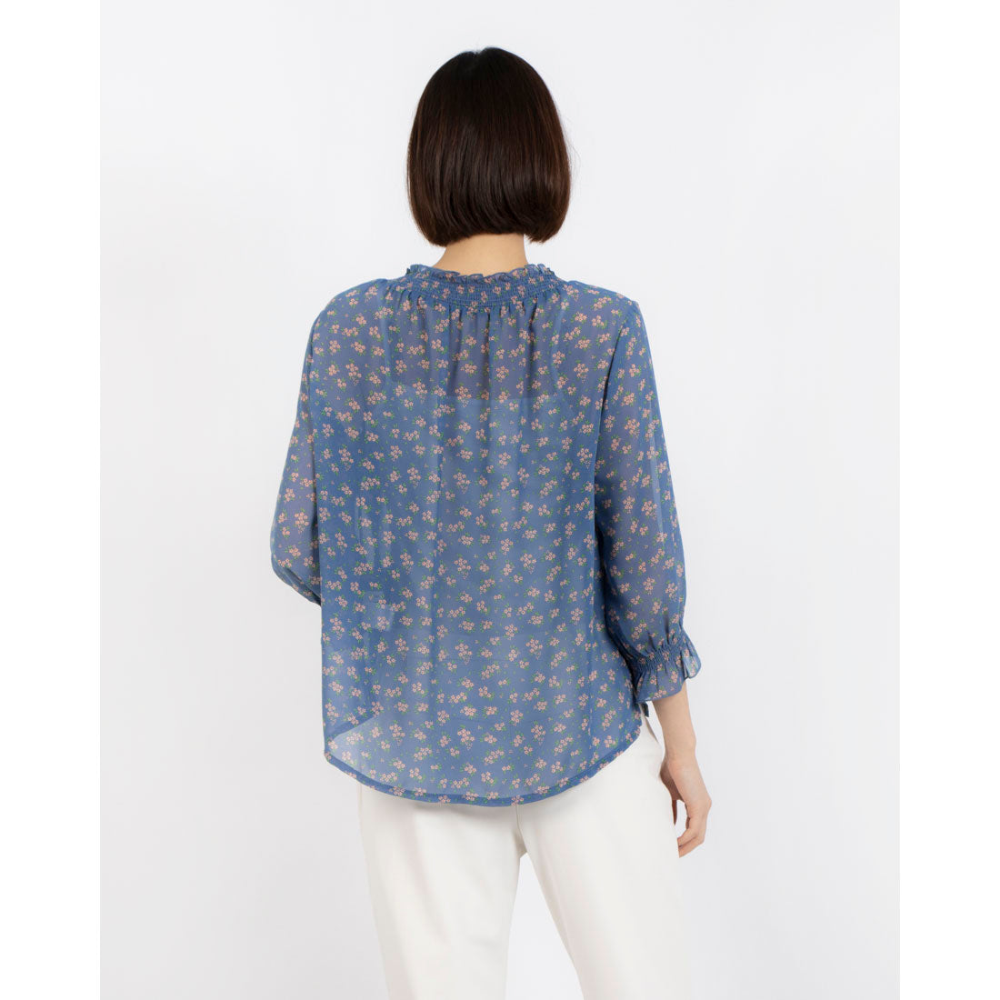 ミ・デゥー mi･deu･･･ 小花柄シャーリングネックブラウス （ブルー） ブルー