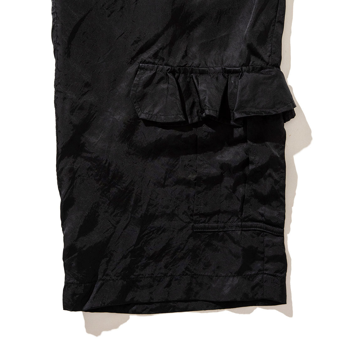 ミヤオ MIYAO フリルフラップ付きワークパンツ（Work pants with frill flaps） （ブラック） ブラック