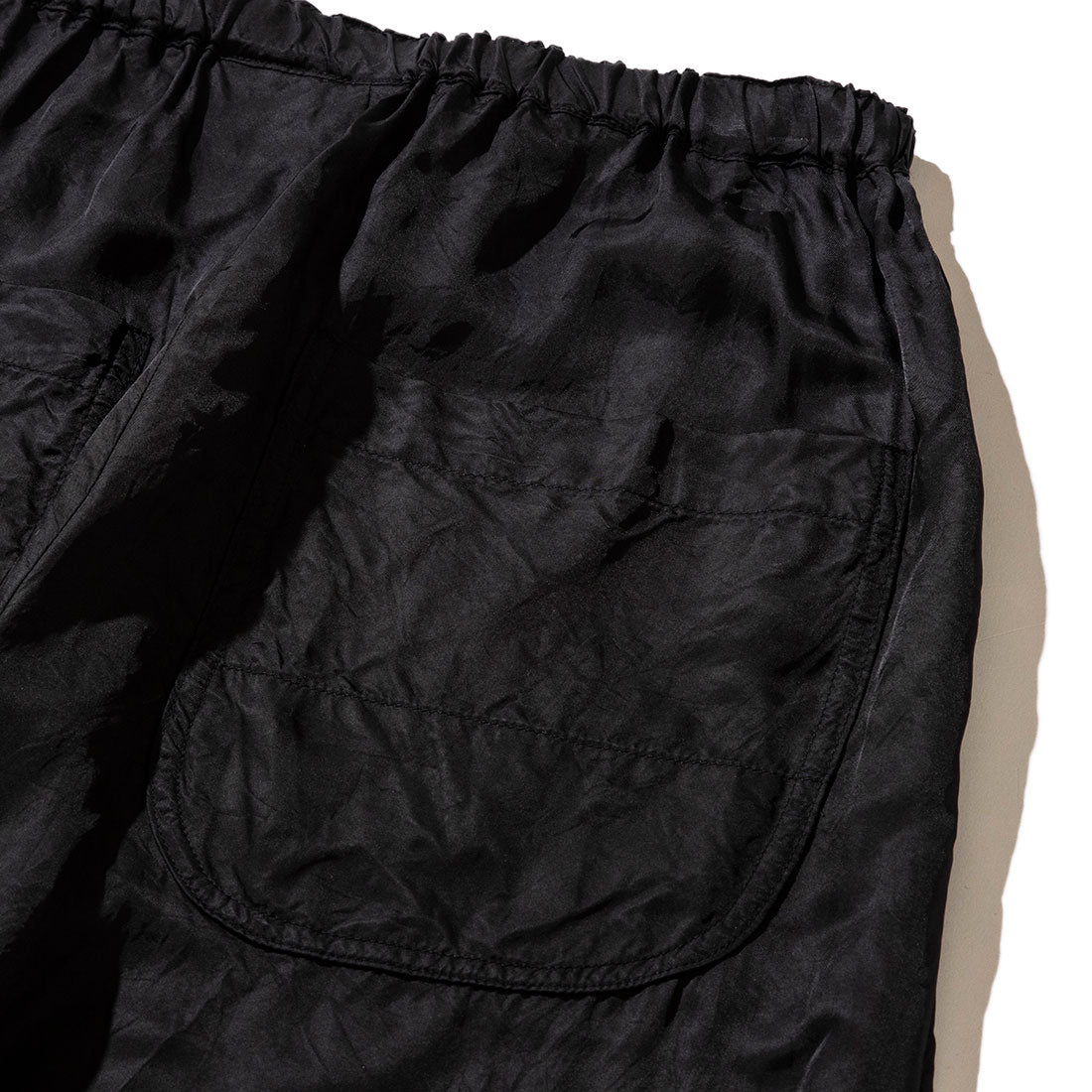ミヤオ MIYAO フリルフラップ付きワークパンツ（Work pants with frill flaps） （ブラック） ブラック