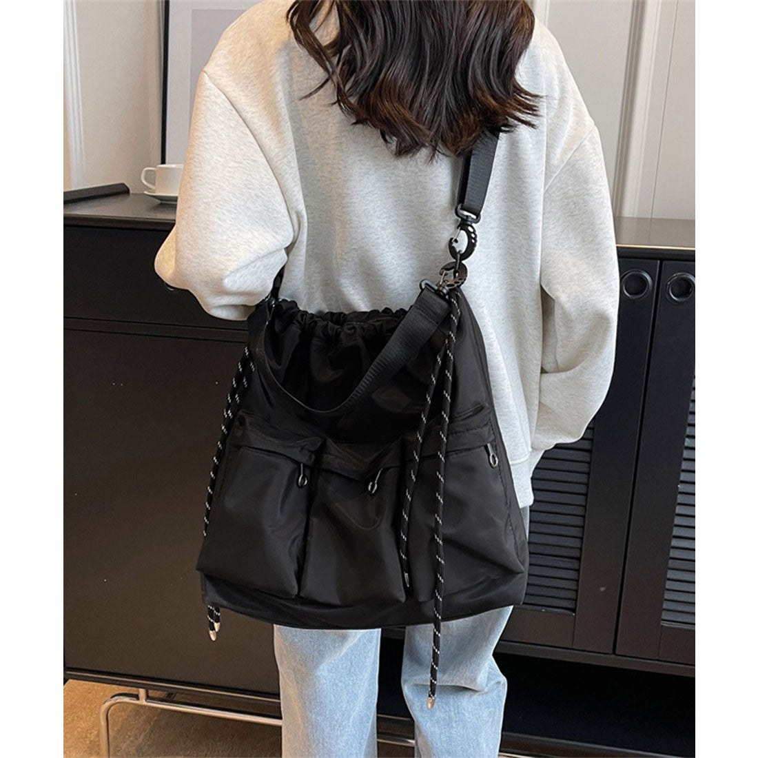 ミニミニストア miniministore ドローストリングショルダーバッグ 大容量 （ブラック） ブラック