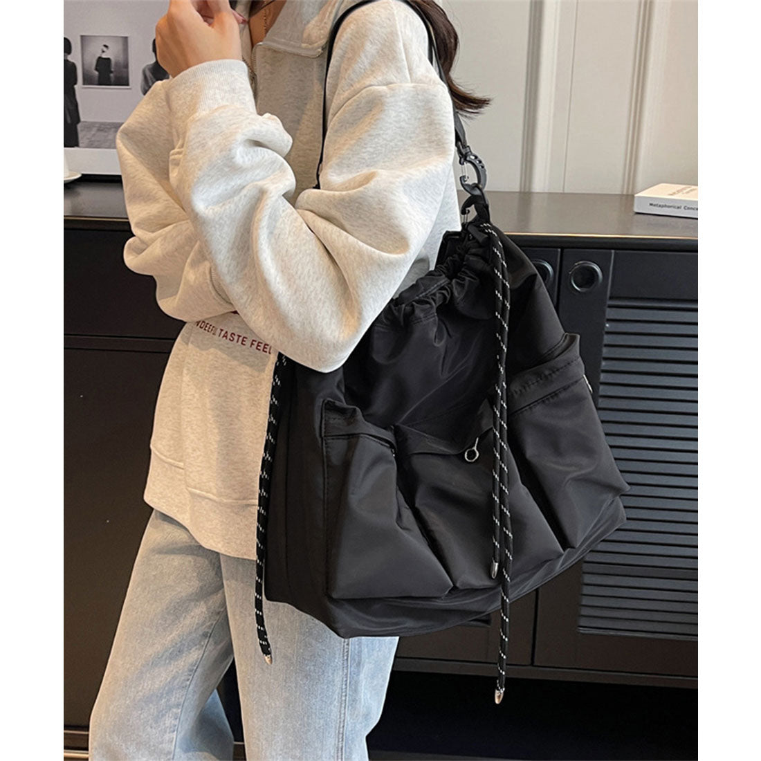 ミニミニストア miniministore ドローストリングショルダーバッグ 大容量 （ブラック） ブラック