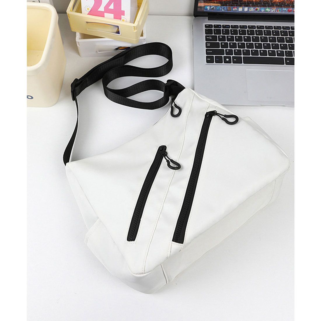 ミニミニストア miniministore ショルダーバッグ 韓国風 男女兼用バッグ （ブラック） ブラック