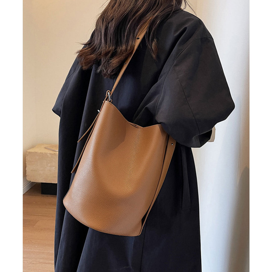 ミニミニストア miniministore 大容量トートバッグ ミニポーチ付き 上品 （キャメル） キャメル