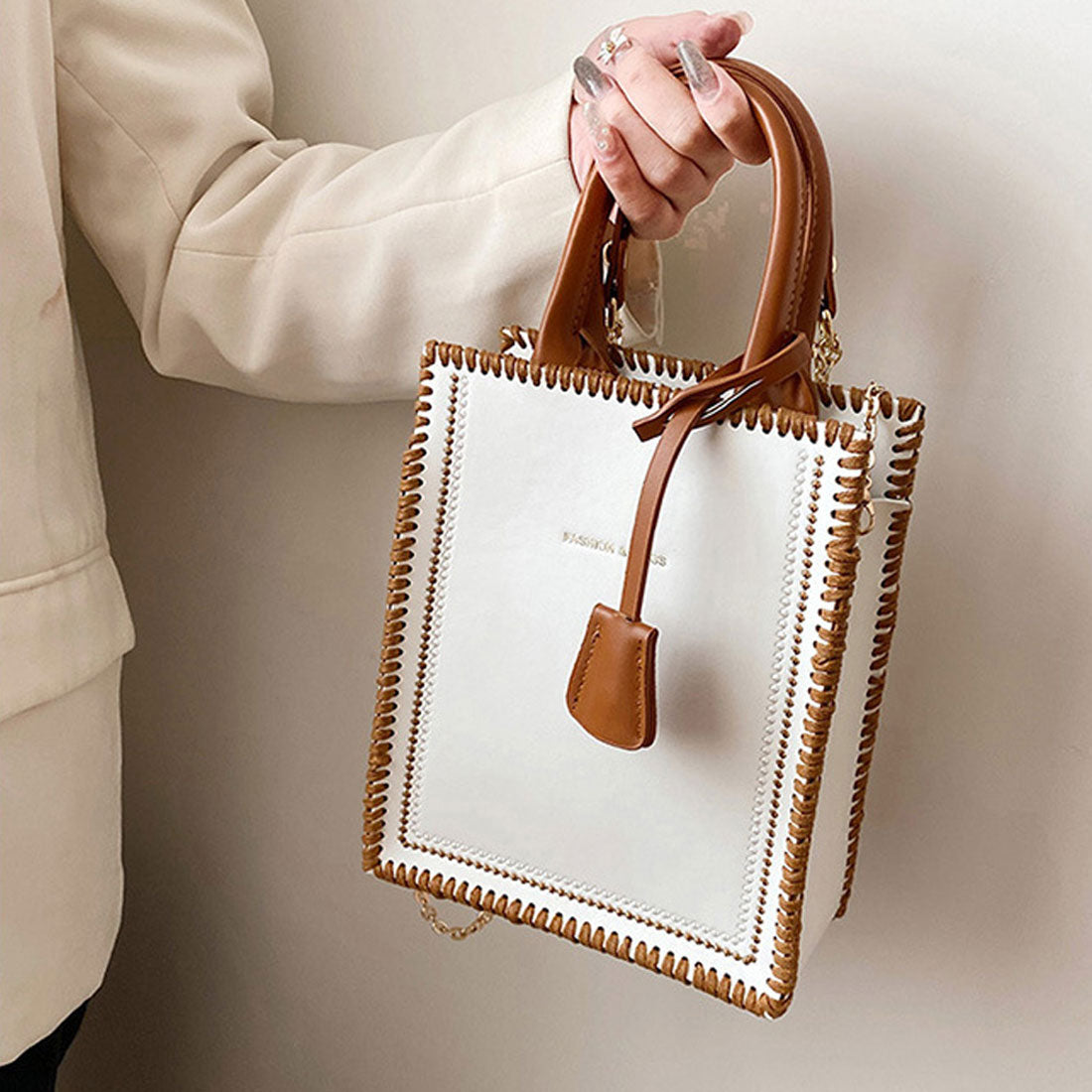 ショルダーバッグ チェーン PUレザー,ホワイト