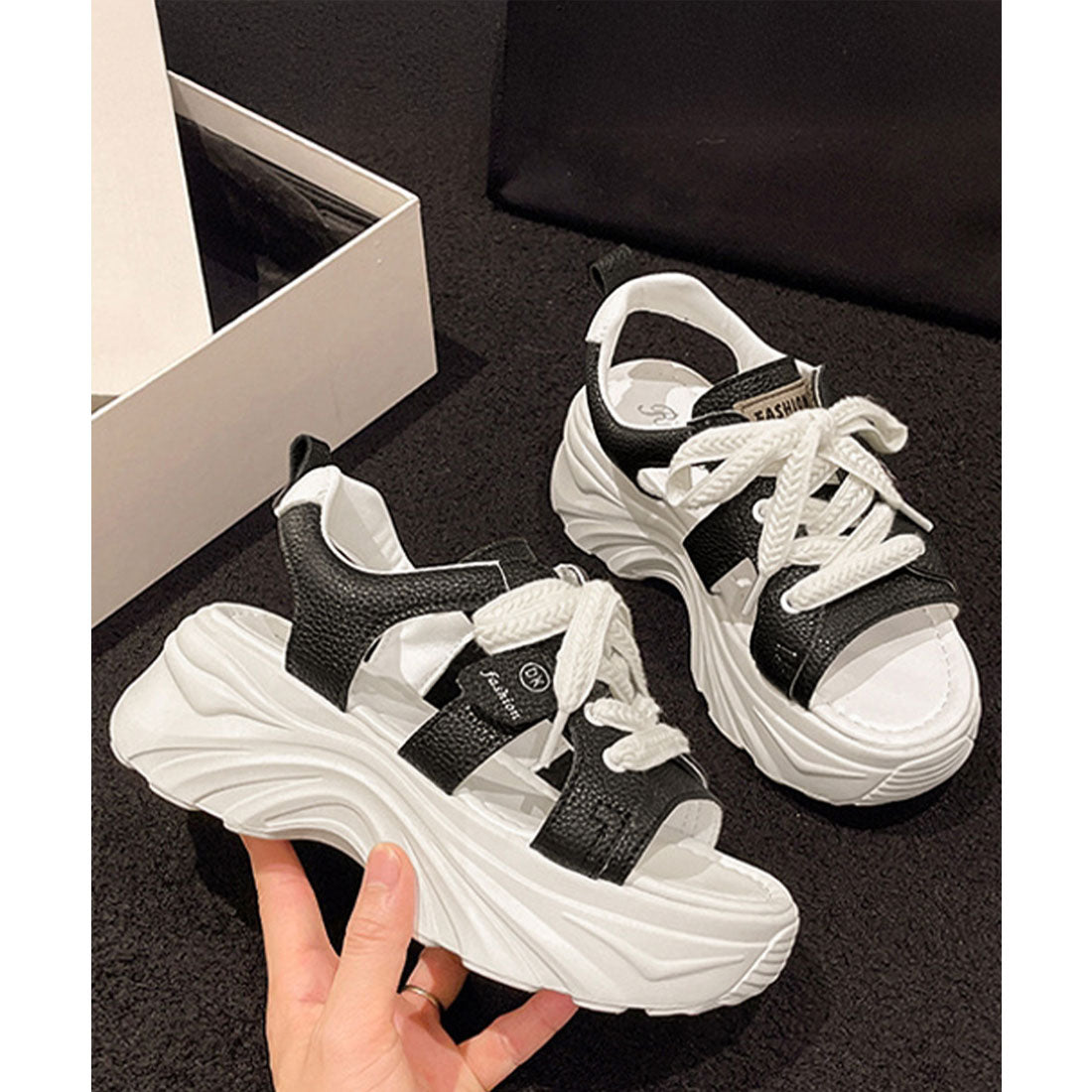 ミニミニストア miniministore レースアップスニーカーサンダル厚底靴美脚 （ブラック） ブラック