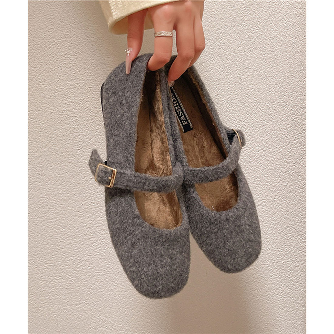 ミニミニストア miniministore メリージェーンシューズ もこもこパンプス （ブラウン） ブラウン