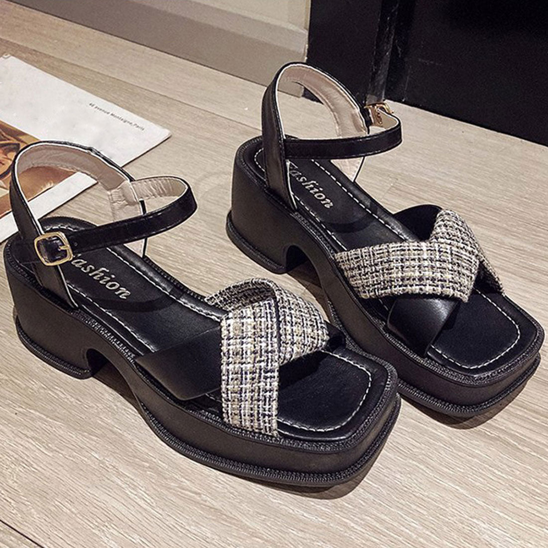 Platform Sandals with Cross Straps for Korea Spring/Summer