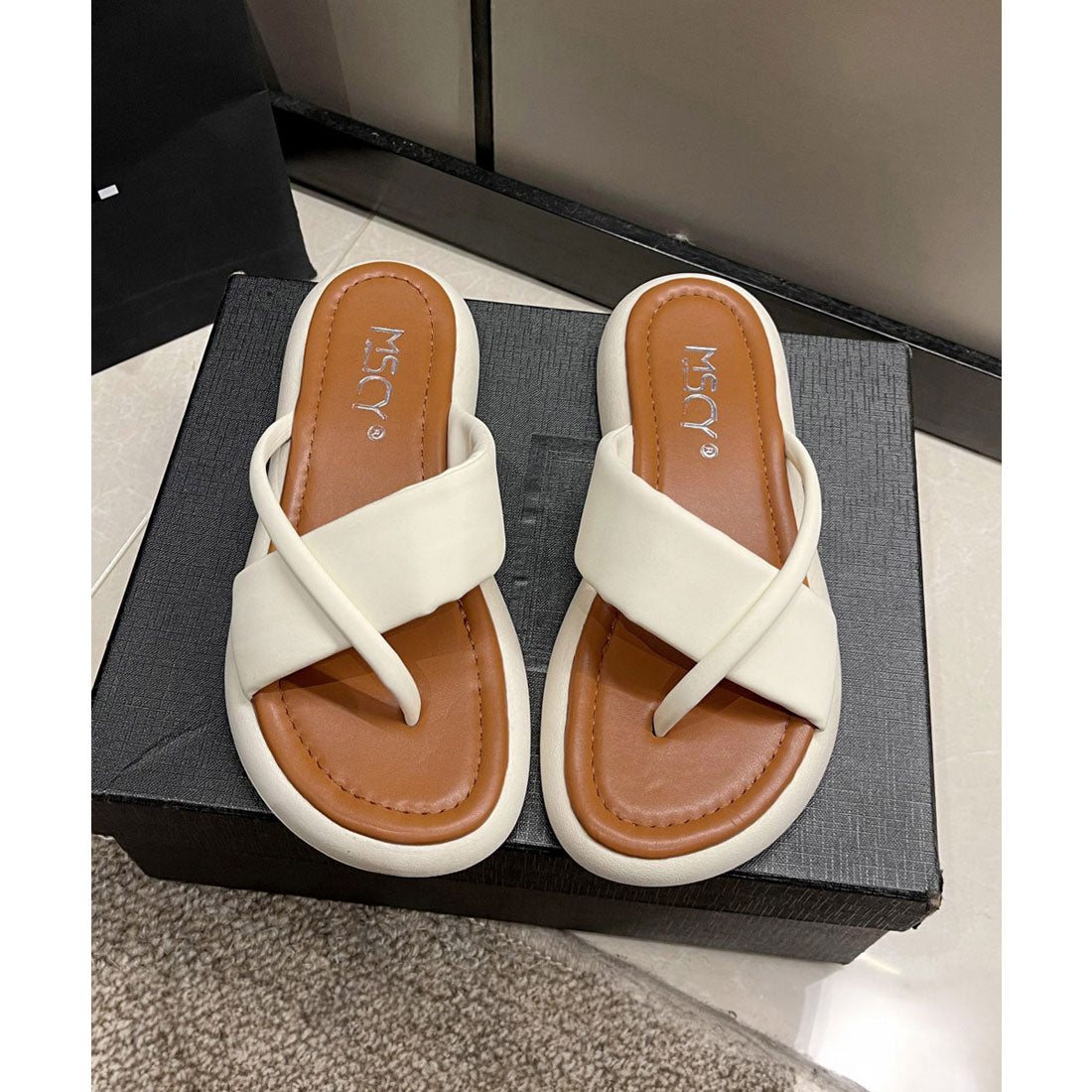 ミニミニストア miniministore トングサンダル 厚底サンダル 美脚 夏靴,アイボリー