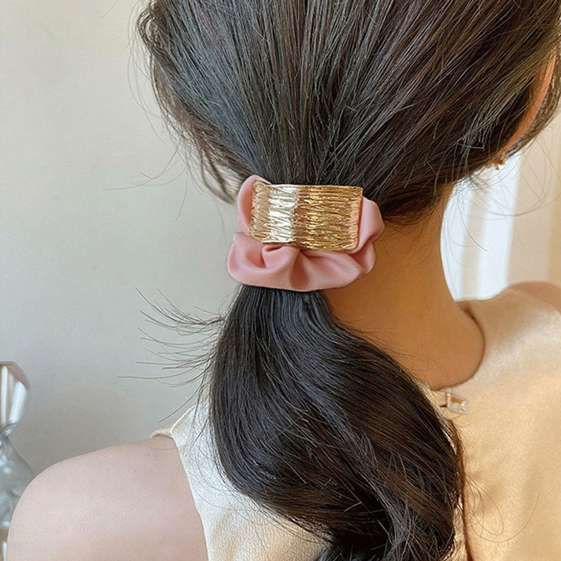 ミニミニストア miniministore プレート付きシュシュ 大人っぽいヘアゴム （スモークピンク） スモークピンク