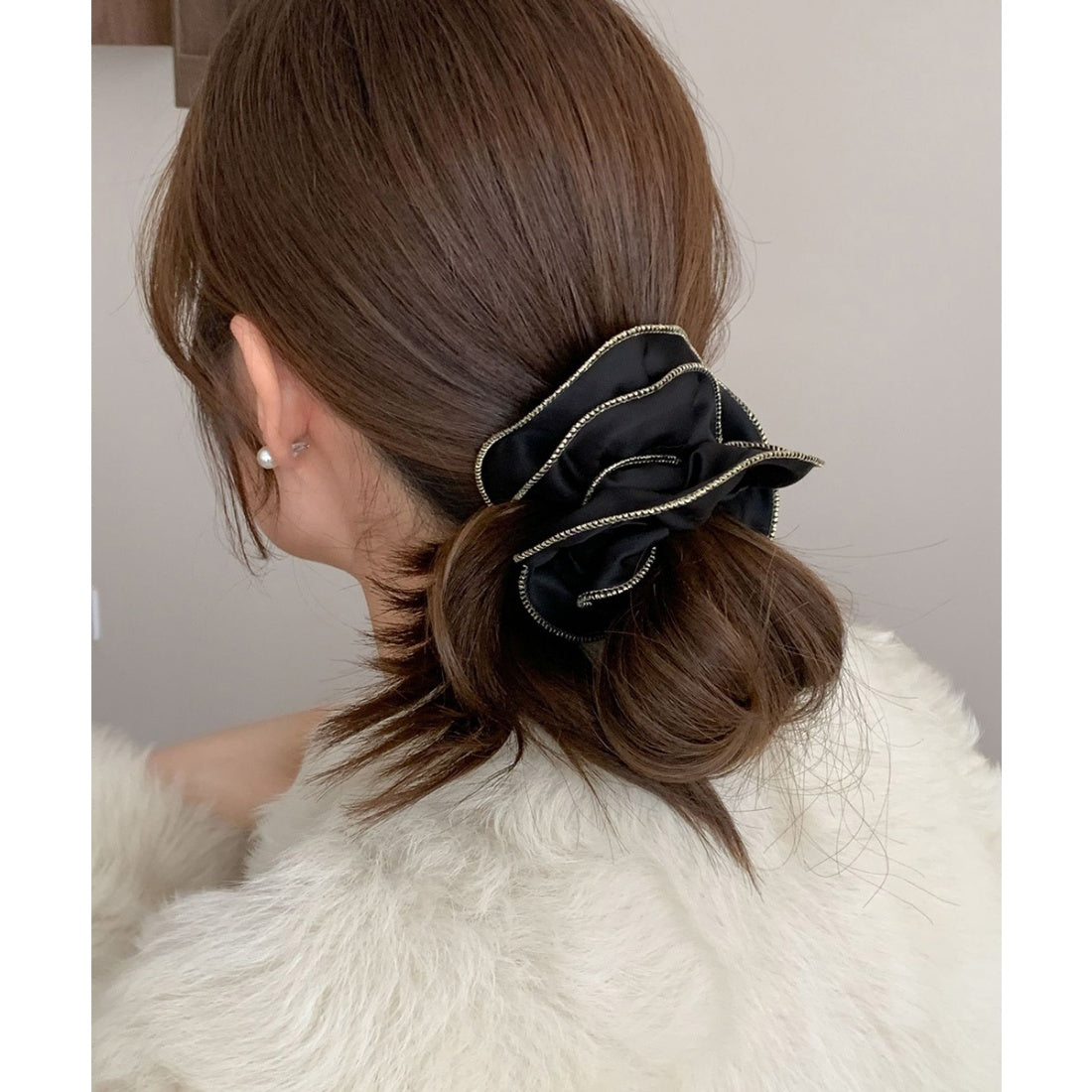 ミニミニストア miniministore サテンシュシュ ヘアゴム ボリューム （アイボリー） アイボリー