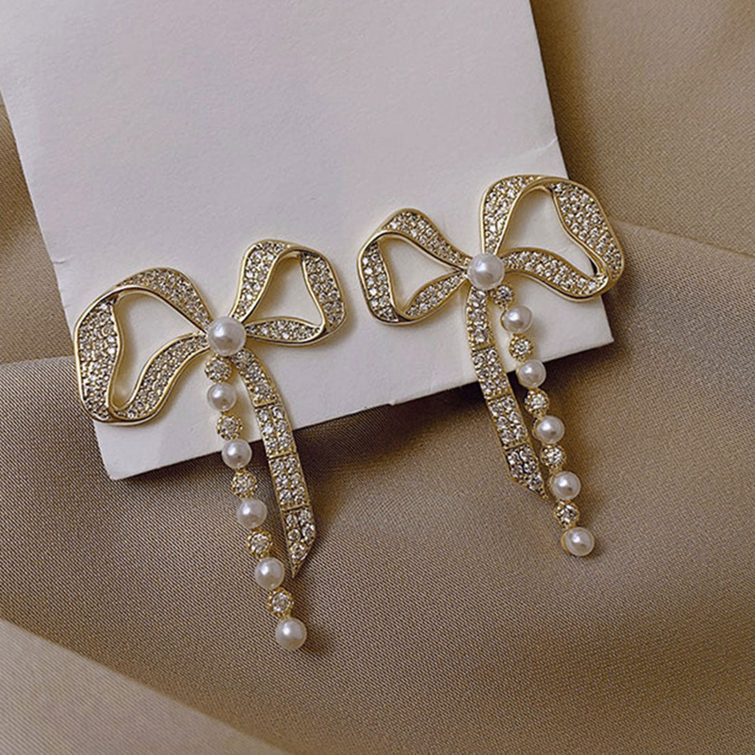 ピアス 蝶結び レディース