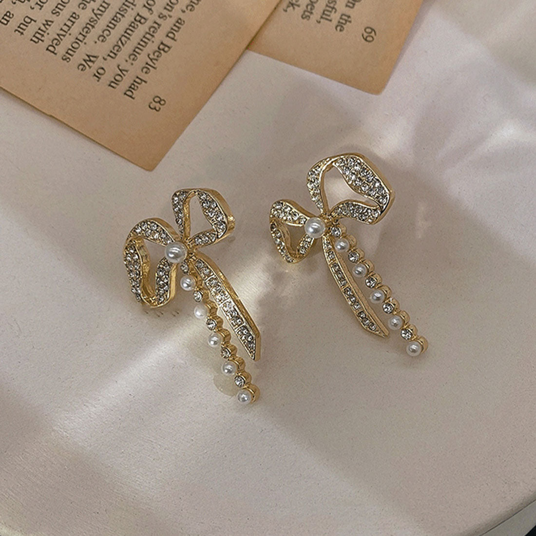 ピアス 蝶結び レディース