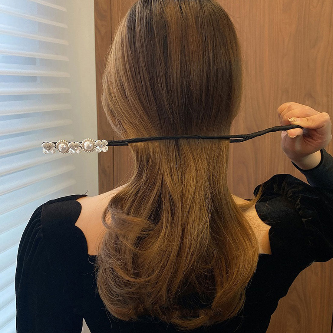 シニヨン ヘアアレンジ レディース