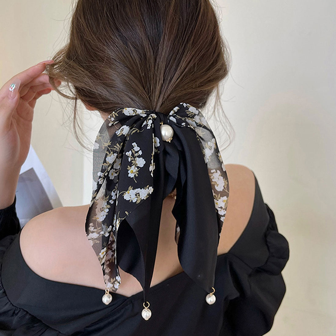 花柄 スカーフシュシュ春夏リボンヘアゴム ベージュ