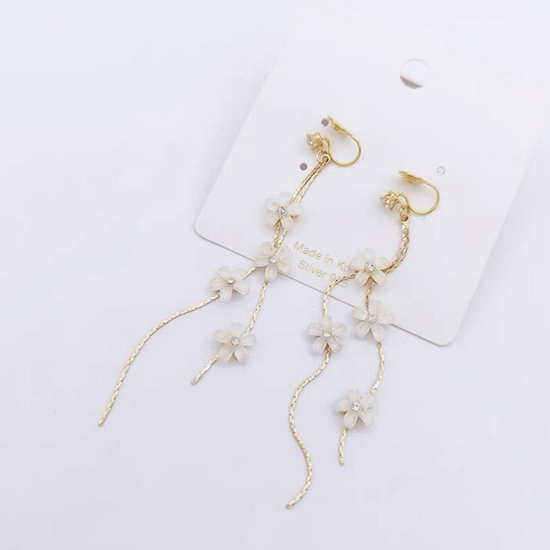 揺れる チェーンピアス 花びらイヤリング イヤリング