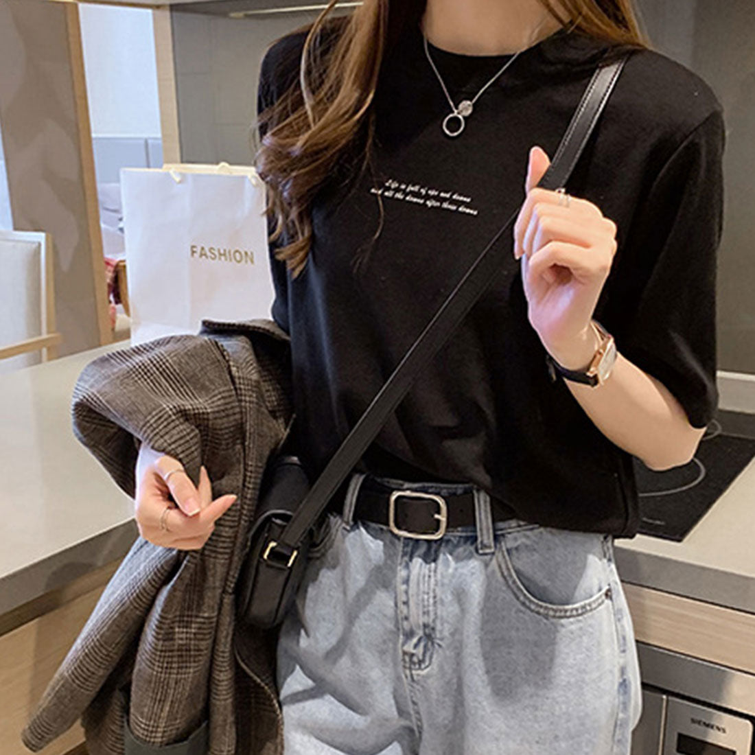 夏 ロゴｔシャツ レディース 半袖
