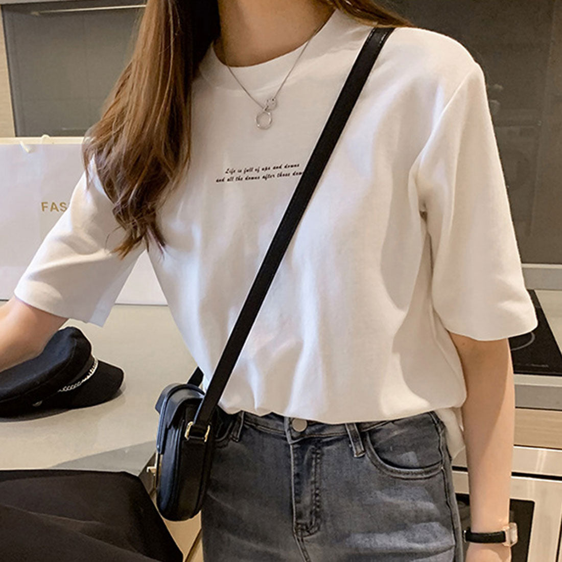 夏 ロゴｔシャツ レディース 半袖