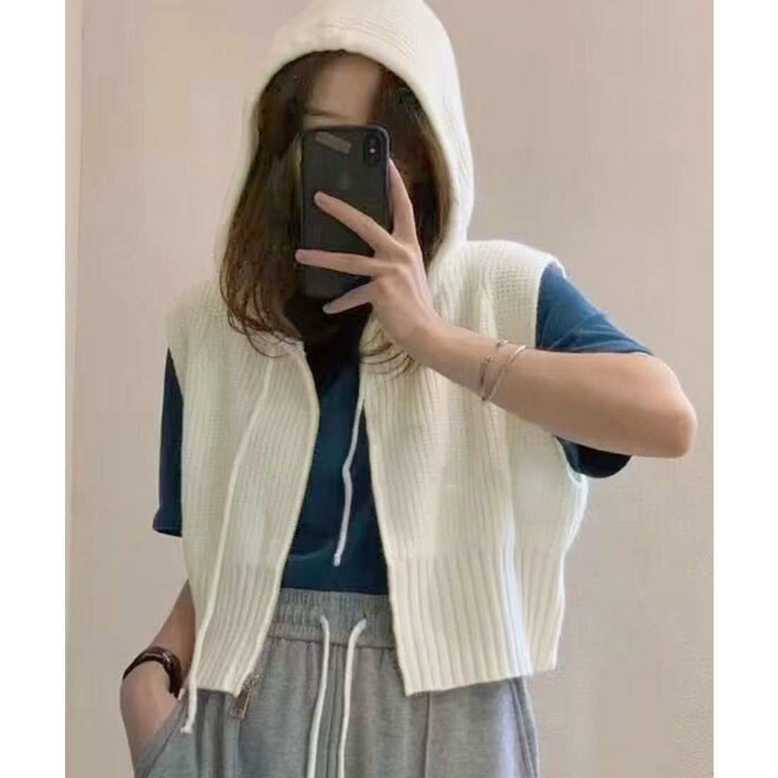 ミニミニストア miniministore フード付きジップニットベスト ショート丈 （ベージュ） ベージュ