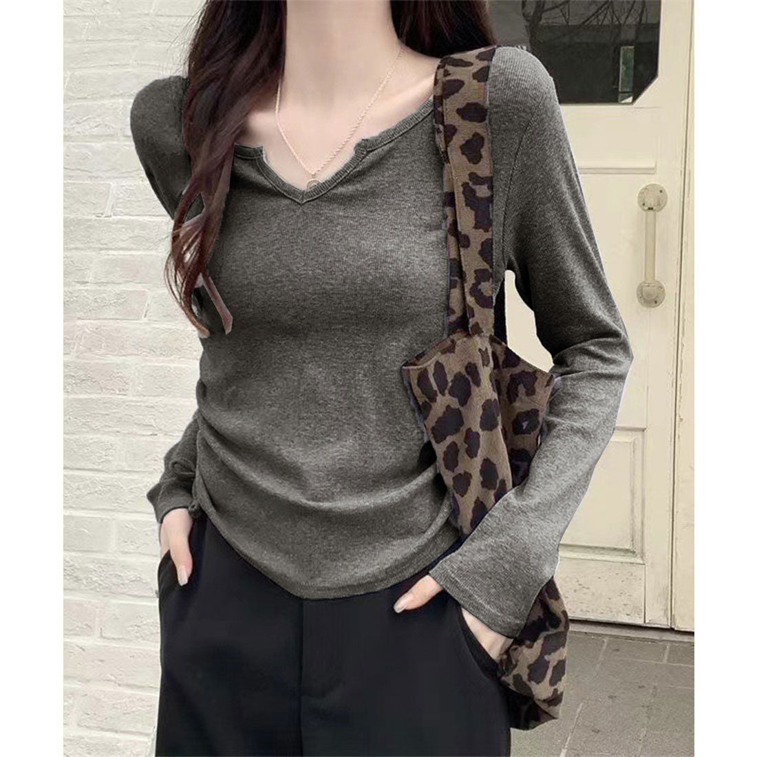 サイドドローストリングTシャツキーネック ダークグレー