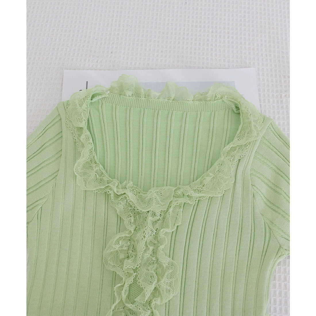 レースフリルニットトップスショート丈夏服 スモークピンク