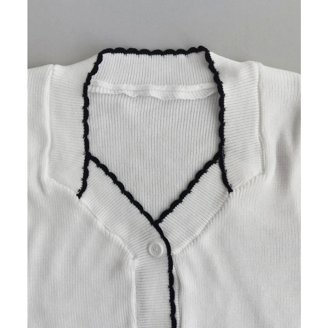 ミニミニストア miniministore ニットトップス レディース Vネック長袖 （ホワイト） ホワイト