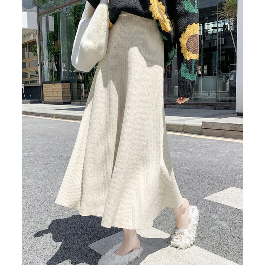 ミニミニストア miniministore フレアニットスカート 着やせ 無地 秋冬 （アイボリー） アイボリー