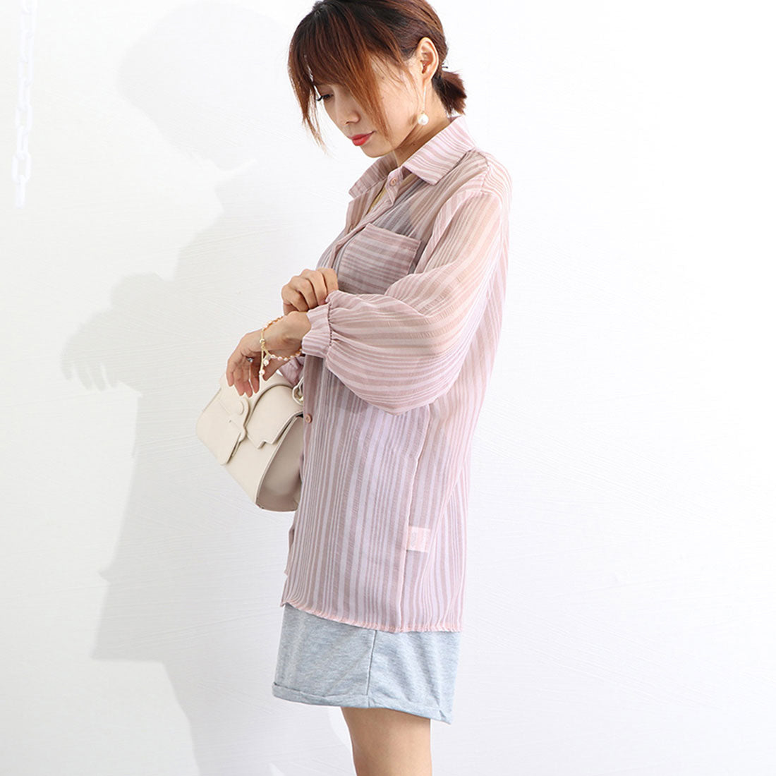 春夏シフォンシアーシャツ 羽織り 薄手