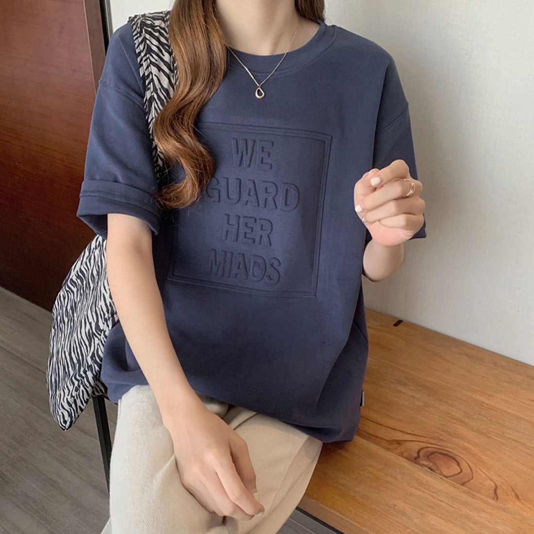 立体ロゴtシャツ 韓国チュニックロンT ブラック
