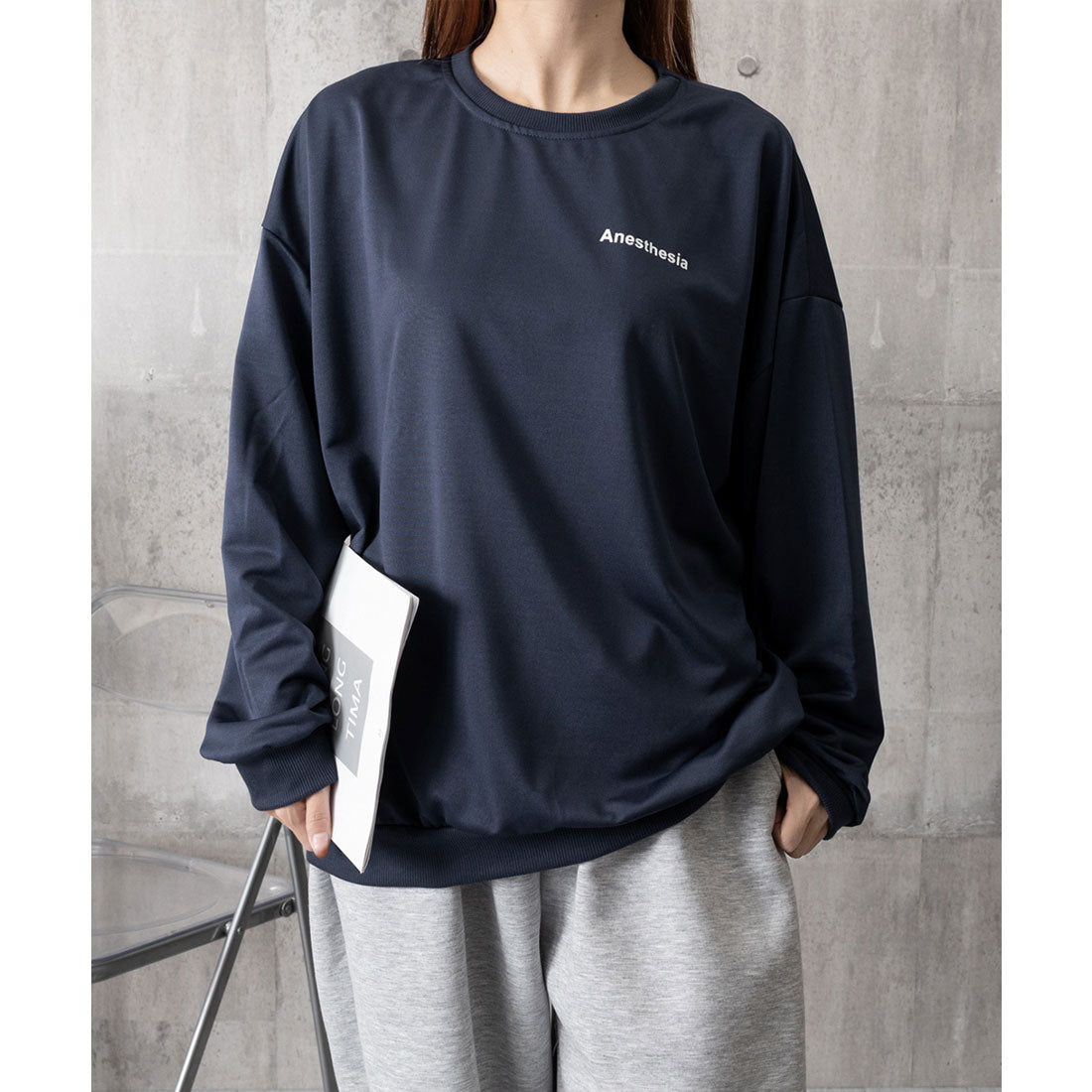 韓国風ロゴカットソーゆる ロングTシャツ ネイビー