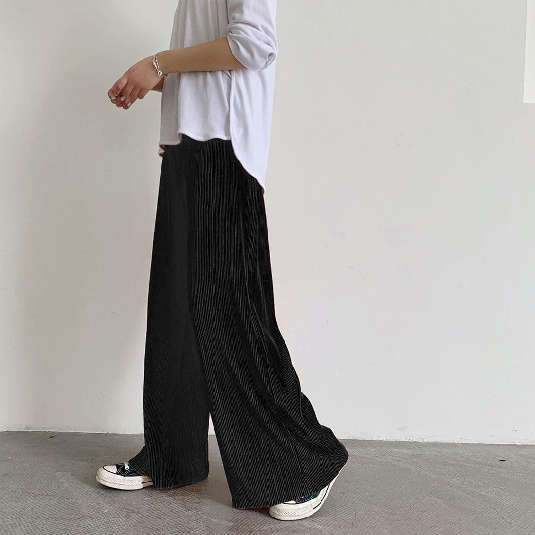 アコーディオンプリーツルーズワイドパンツ ブラック
