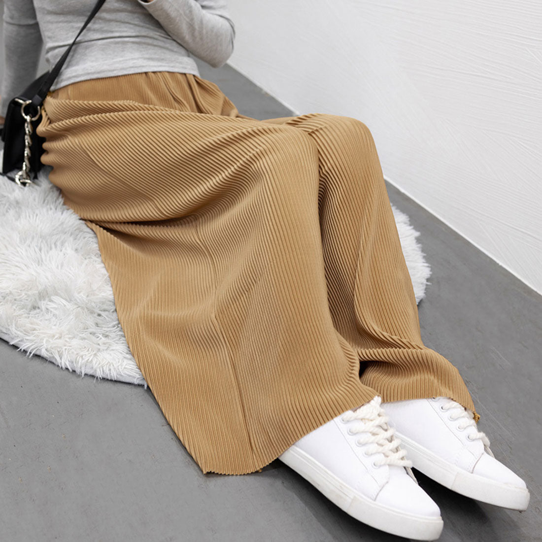 アコーディオンプリーツルーズワイドパンツ ブラック
