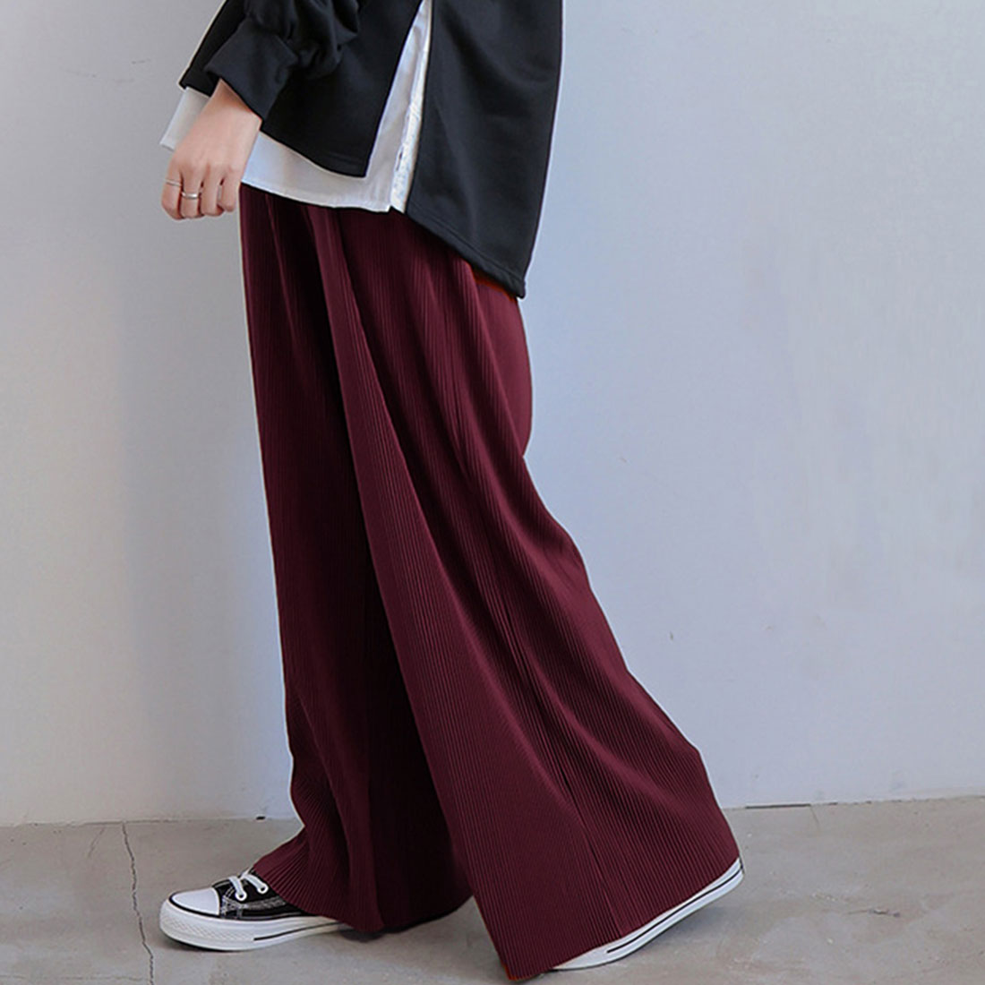 アコーディオンプリーツルーズワイドパンツ ワインレッド