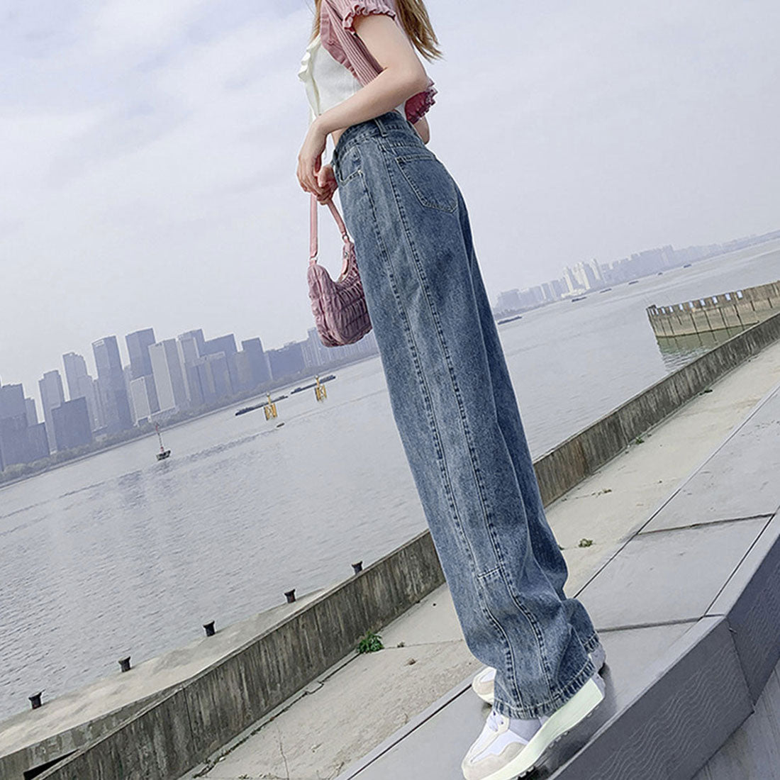 ストレートデニムパンツ ハイウエスト美脚