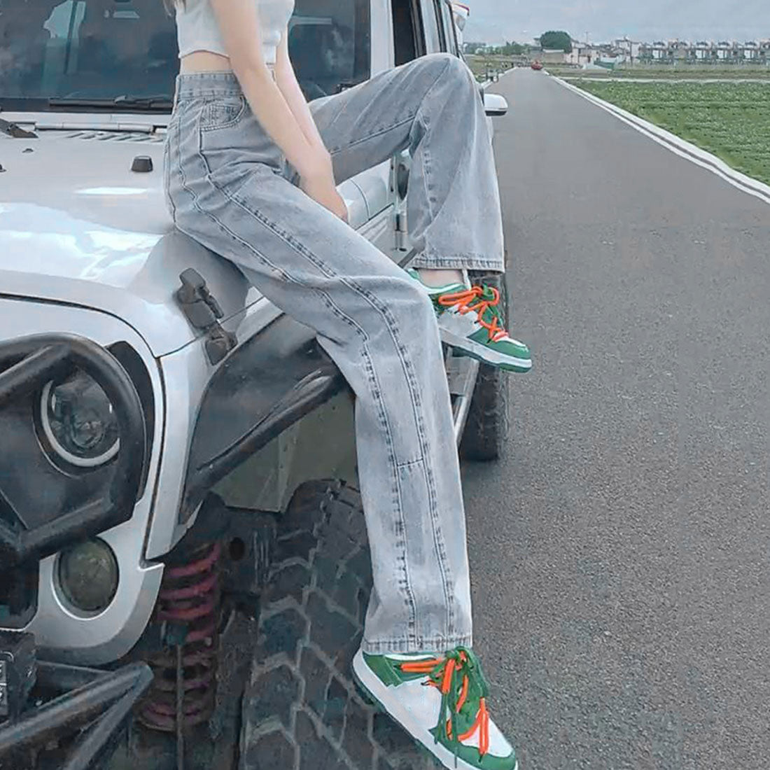 ストレートデニムパンツ ハイウエスト美脚