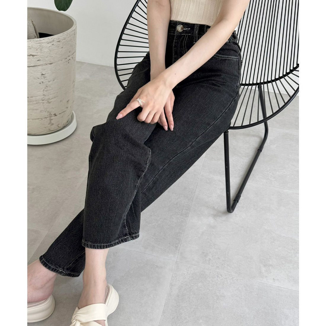 ストレートデニムパンツ ウエスト調整可能 ウォッシュドブラック