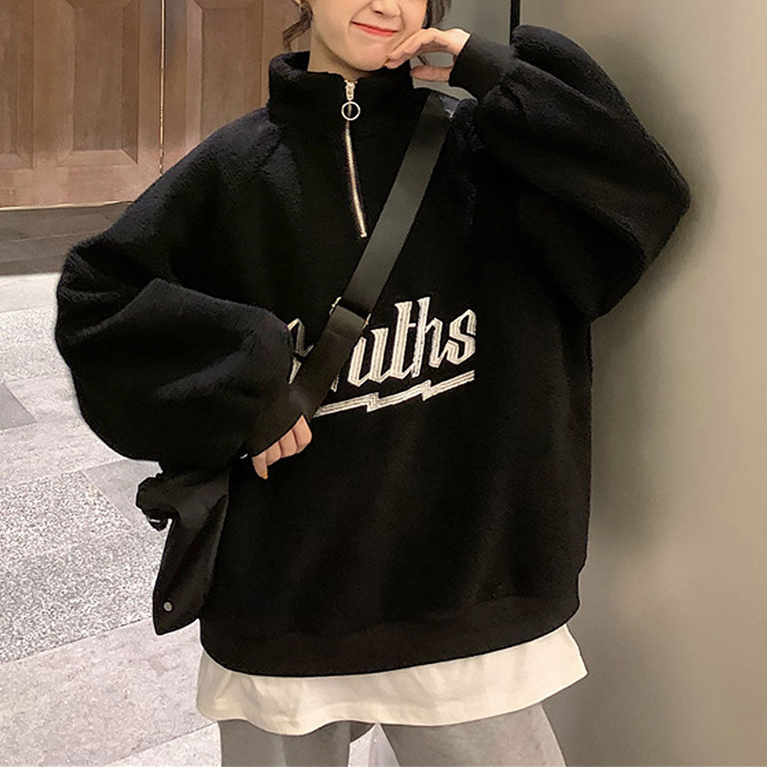 Boa trainer, front zip, Korean style