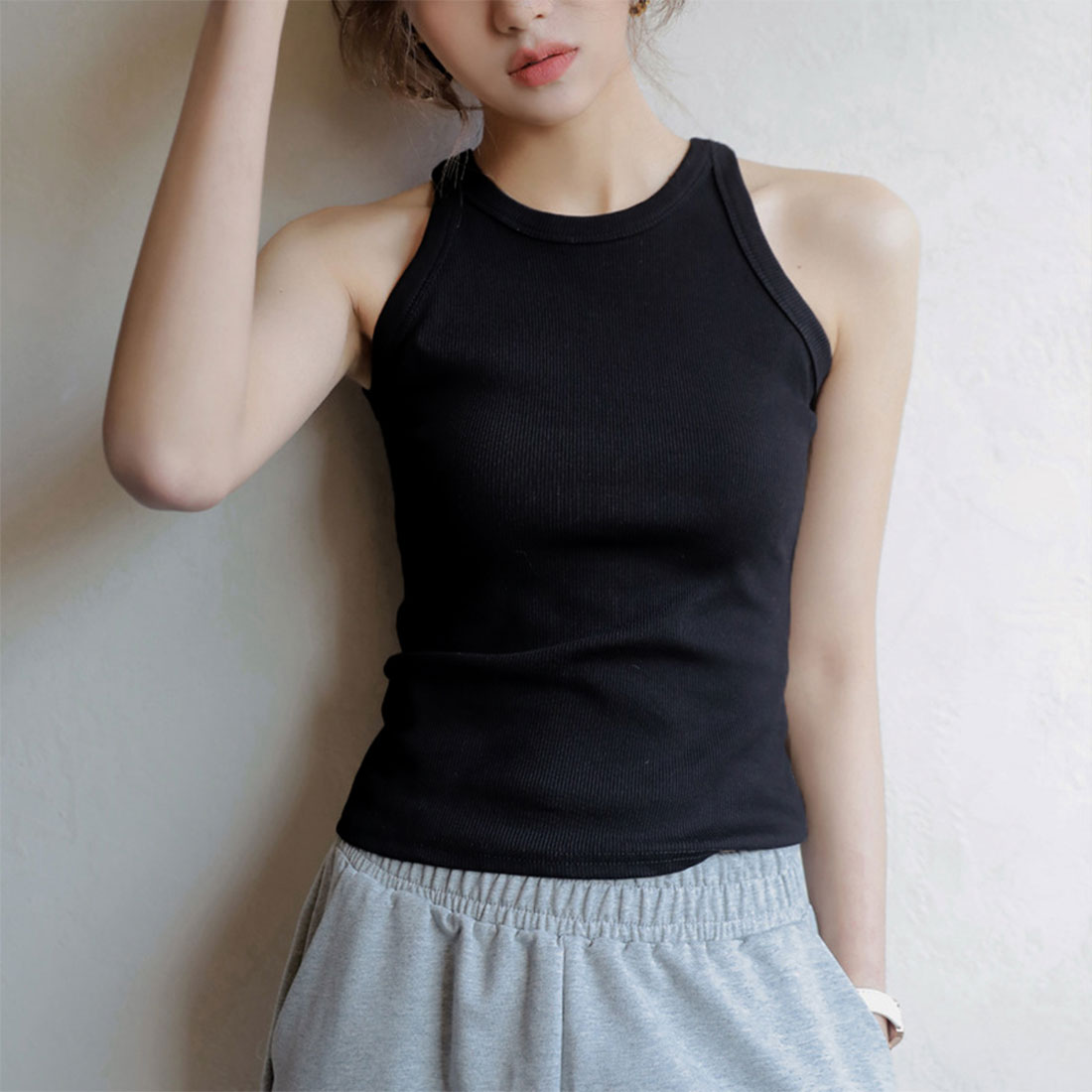 Tank tops, long and short, plain