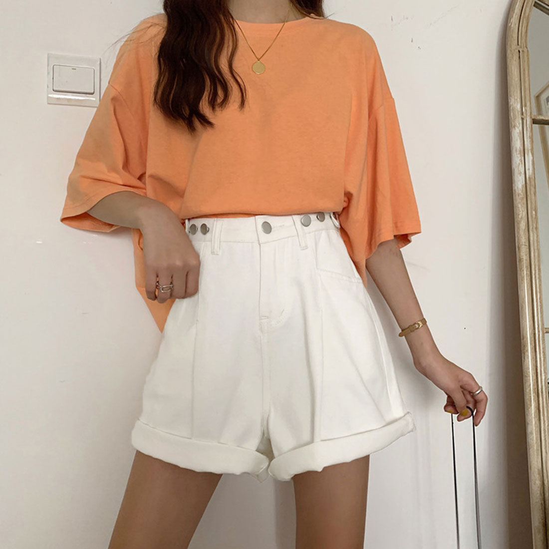 ロールアップ デニムショートパンツ 美脚