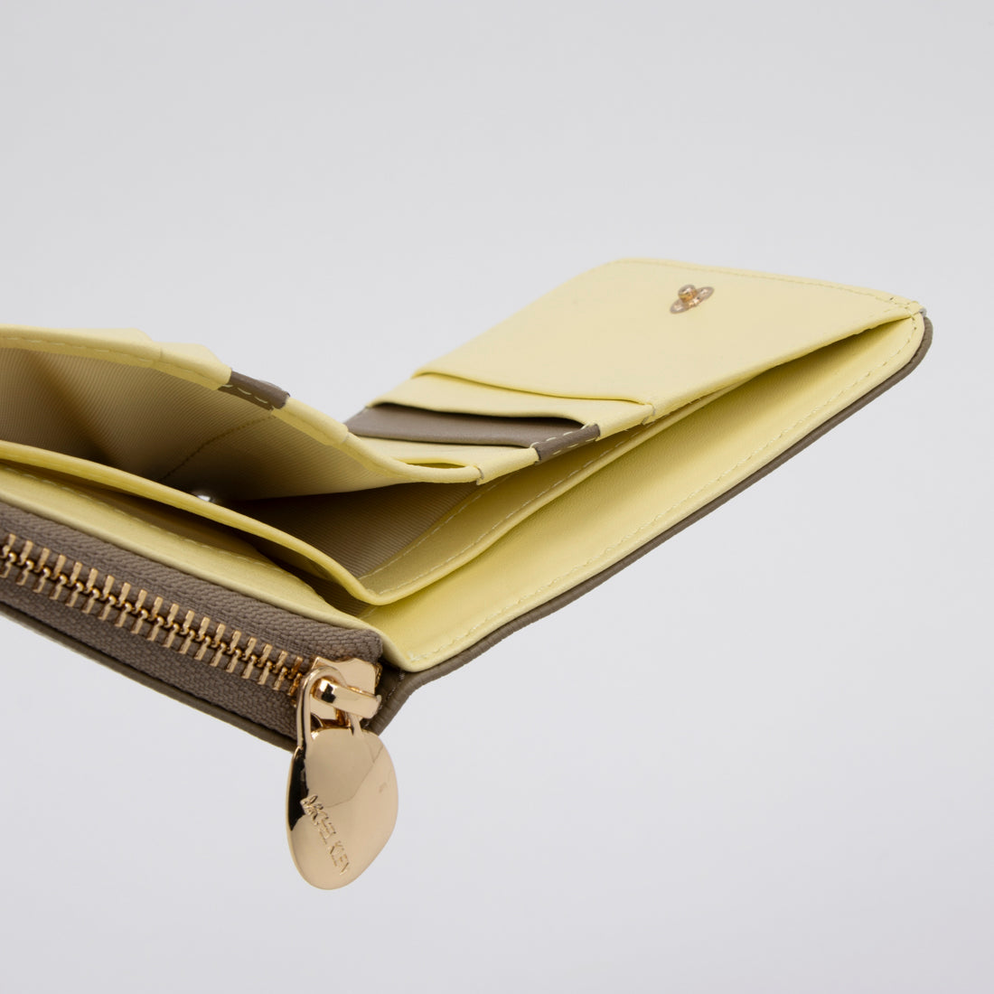 ミッシェルクラン MICHEL KLEIN ミッシェル クラン ラウンド二つ折り財布 （オリーブ(OLIVE)） オリーブ(OLIVE)