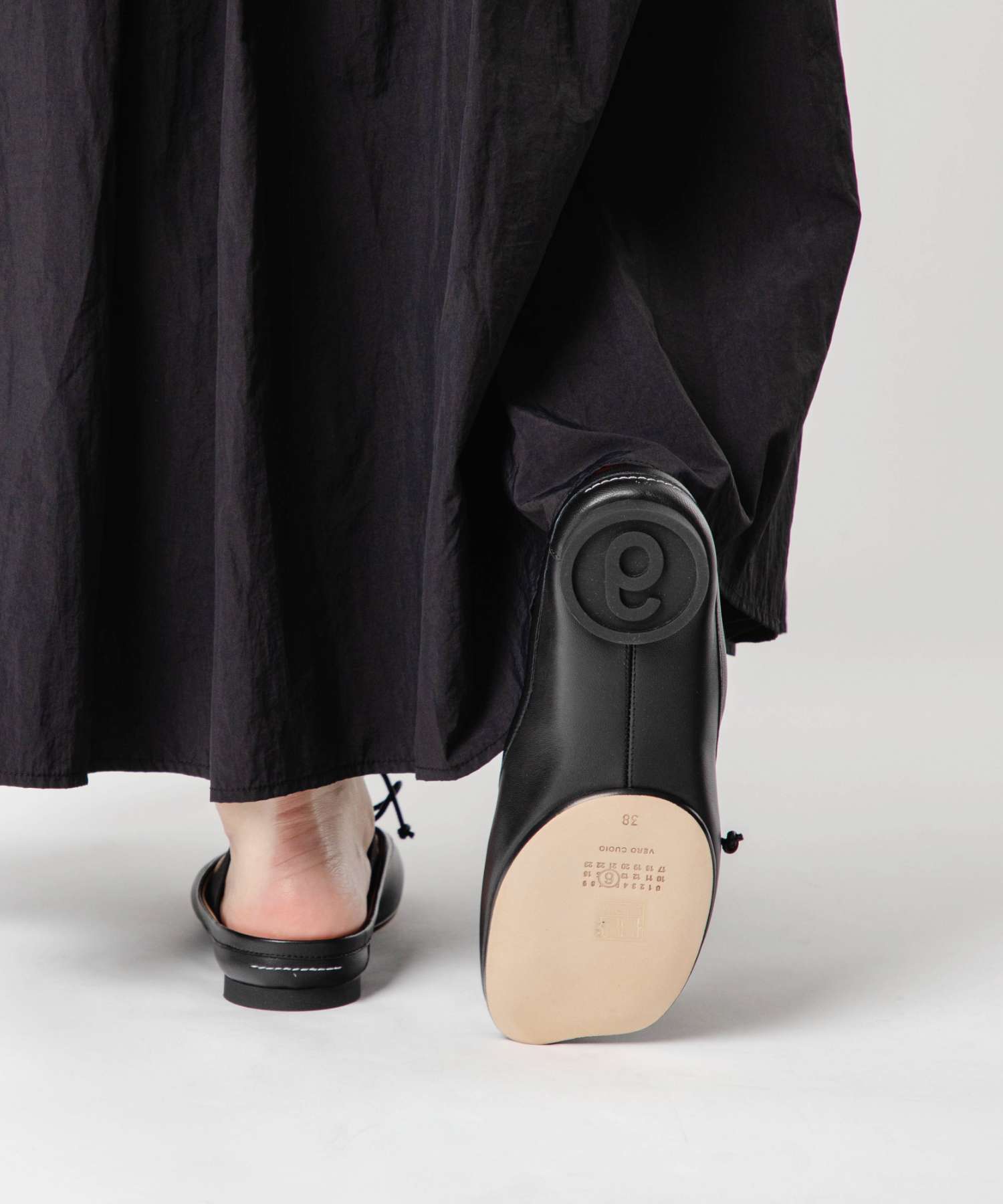 エムエムシックス メゾン マルジェラ MM6 Maison Margiela S66WX0062 P3628 パンプス SLIPPER レディース シューズ アナトミック スリッポン バレエシューズ フラットシューズ