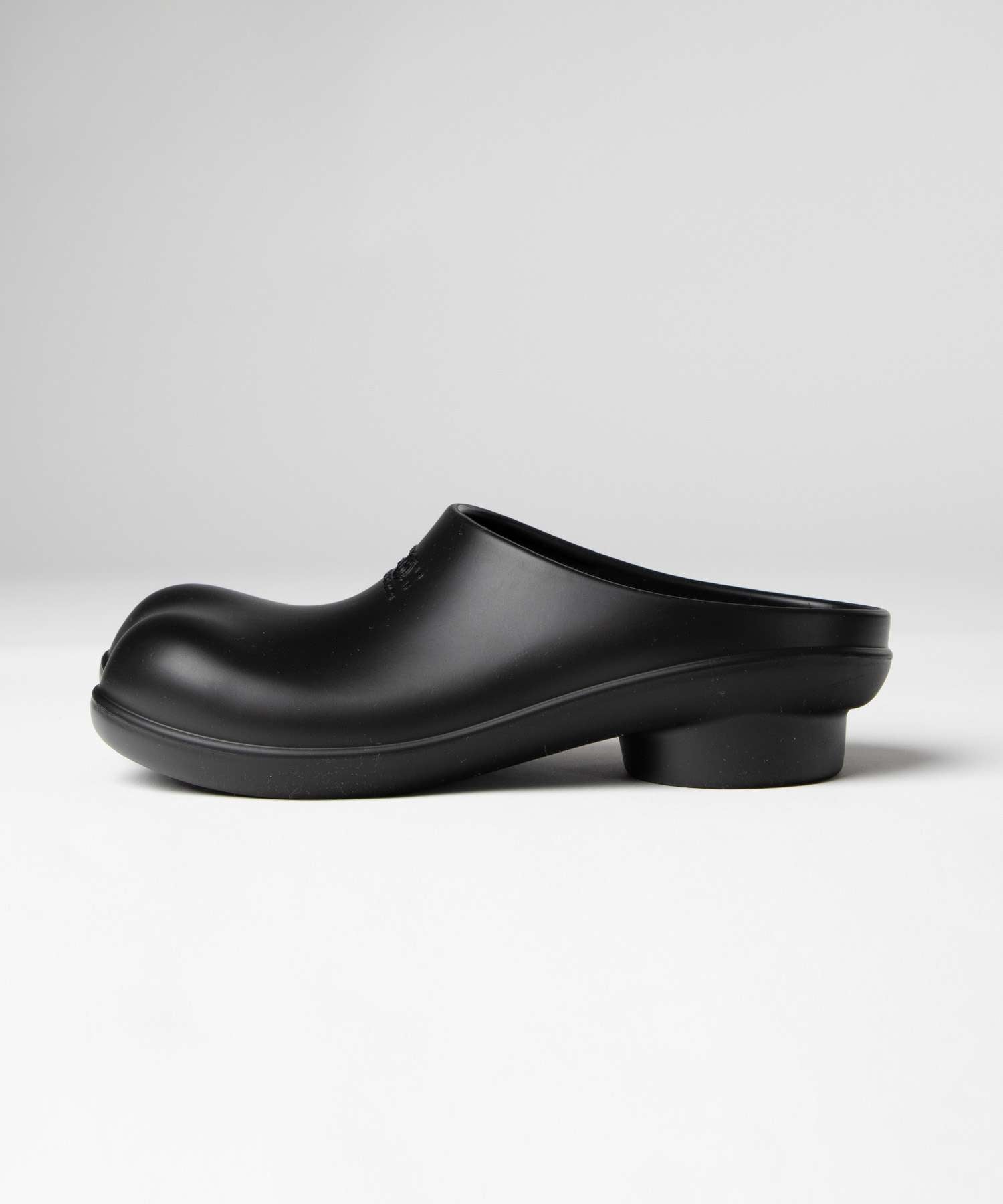 MM6 Maison Margiela MM6 Maison Margiela S66WX0060 P6780 Sandals SLIPPE