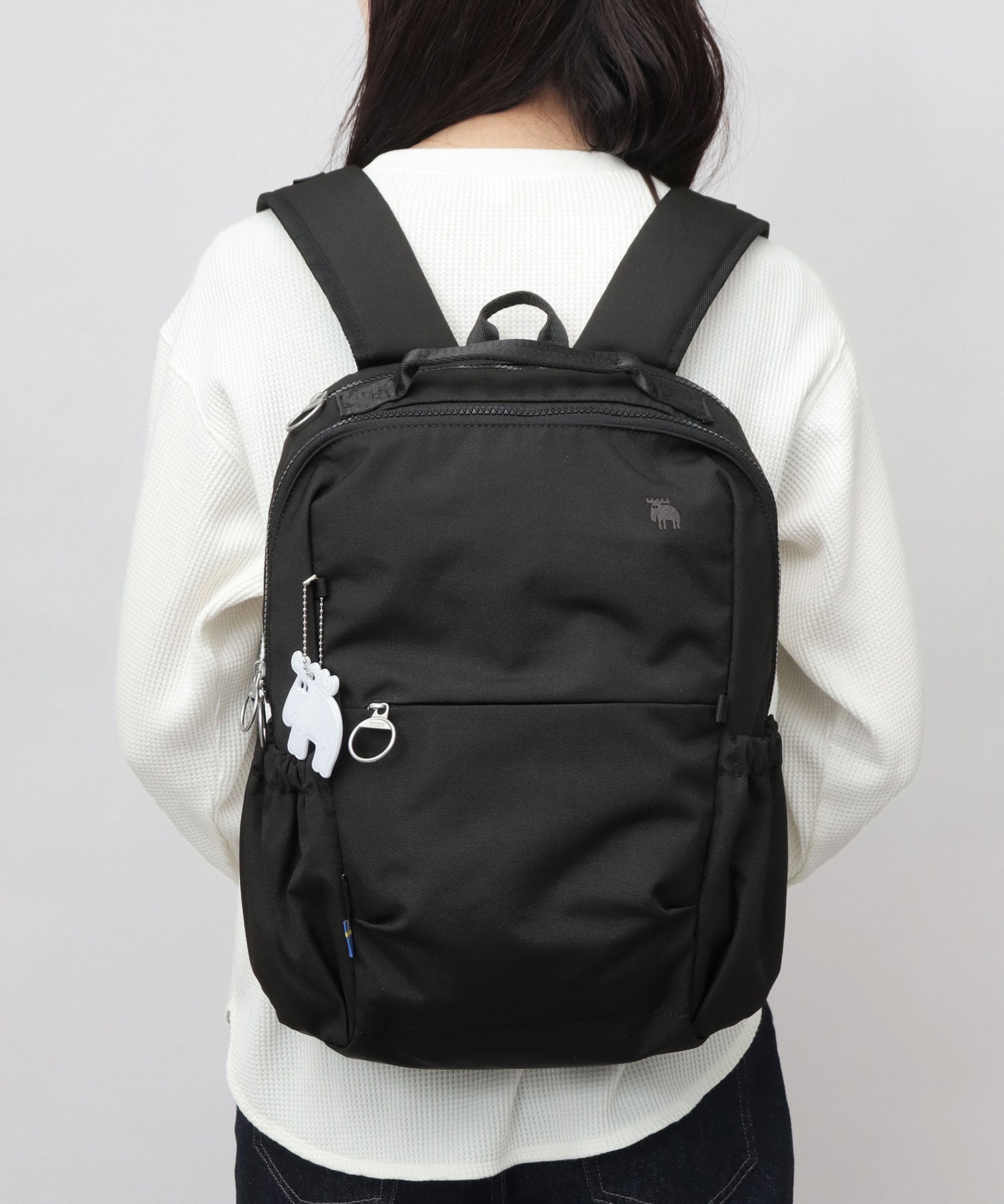 モズ moz 軽量 撥水 ポリエステル バックパック PC収納・キャリーオン対応 （ブラック） ブラック