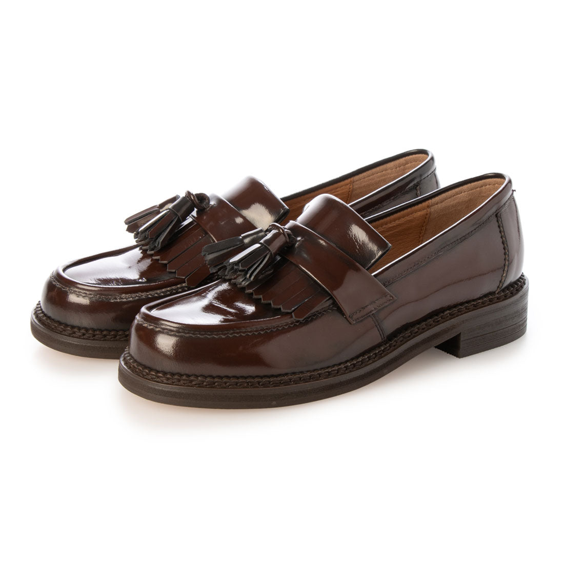 tassel loafer