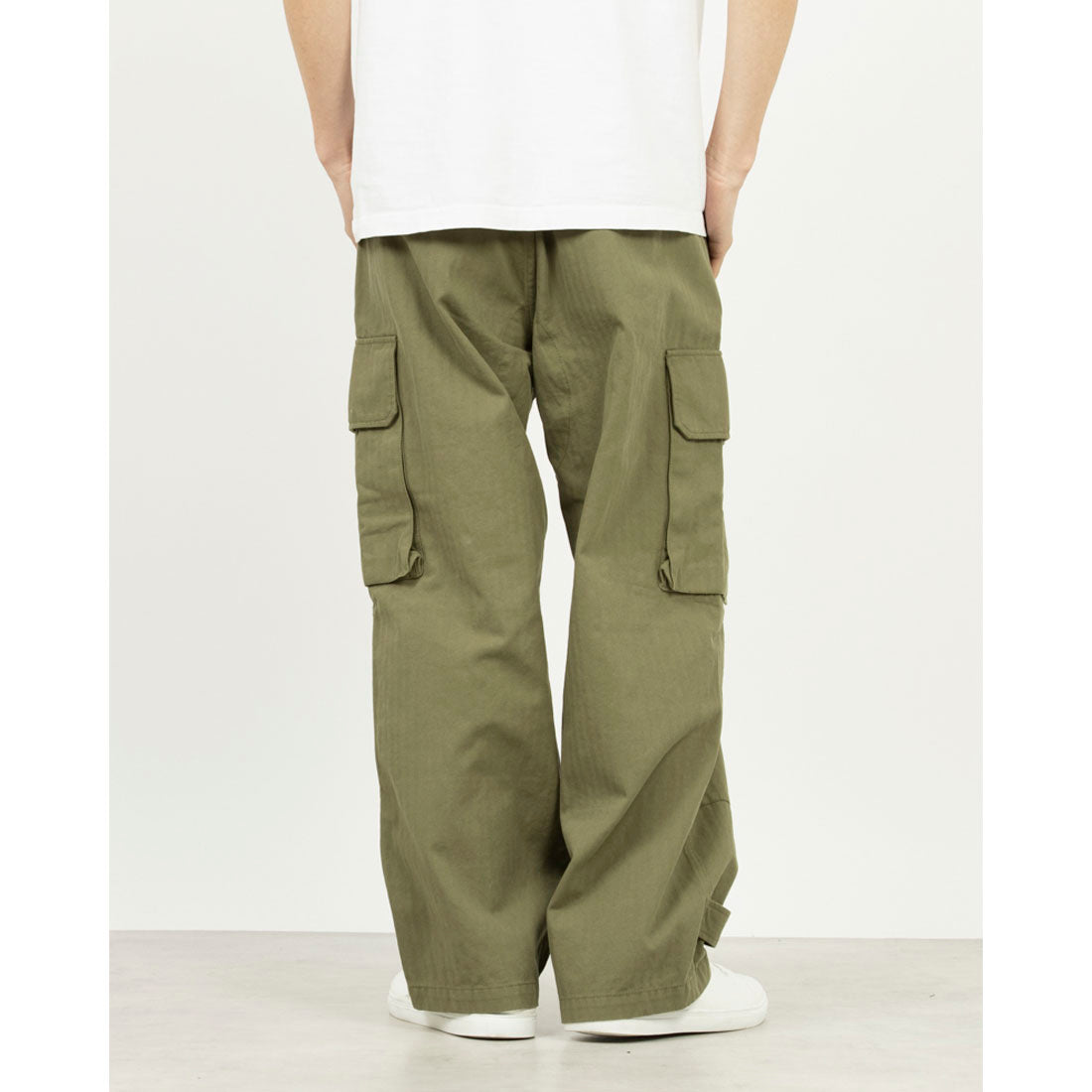 モン ケメル MONT KEMMEL MONT KEMEL M-47 CARGO PANTS COTTON HERRINGBONE モンケメル M-47カーゴパンツ （ブラック） ブラック