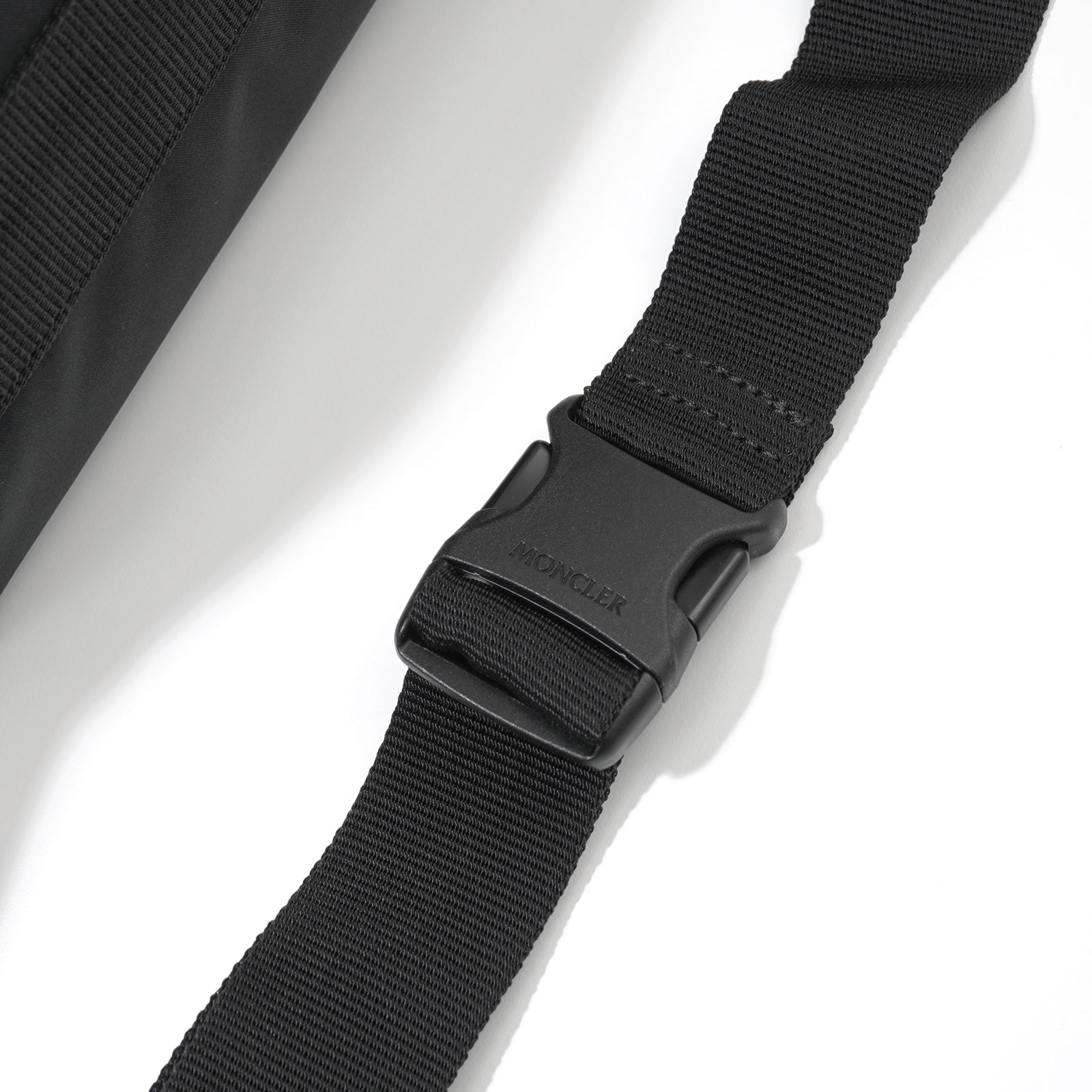 モンクレール MONCLER Alchemy ベルトバッグ 5M00002M4432 （ブラック） ブラック